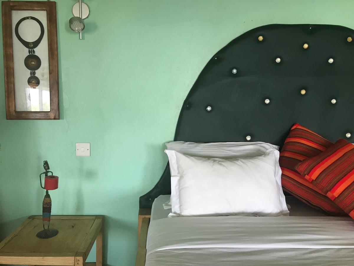 Вилла Samuka Island Retreat Джинджа Экстерьер фото