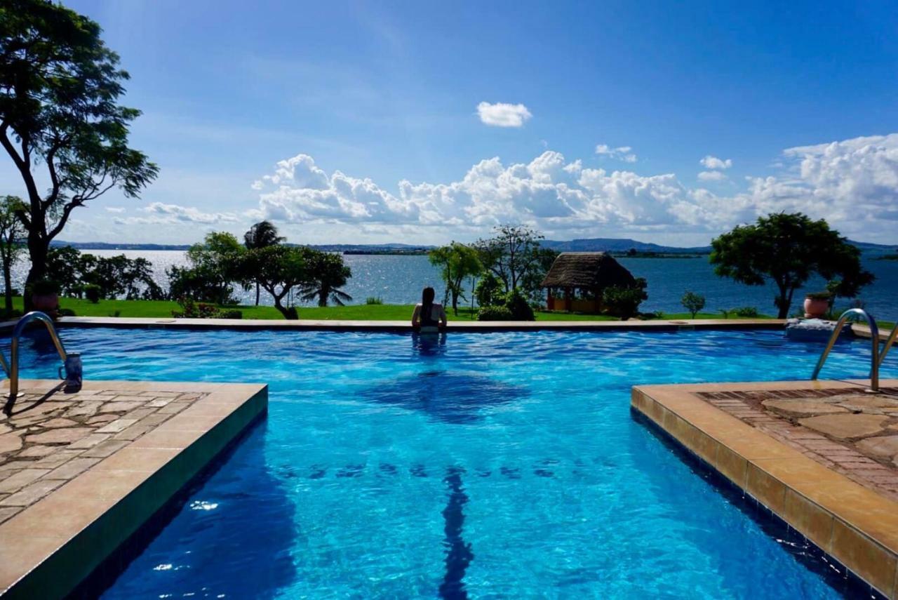 Вилла Samuka Island Retreat Джинджа Экстерьер фото